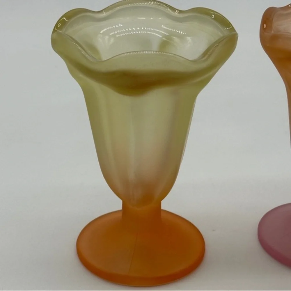 Vintage Libbey Ka-Dinks Frosted Sundae Ice Cream Parfait Footed Glasses Set of 2